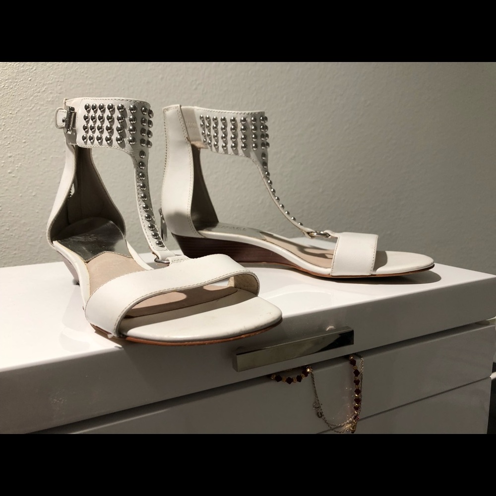 MICHAEL KORS white sandals